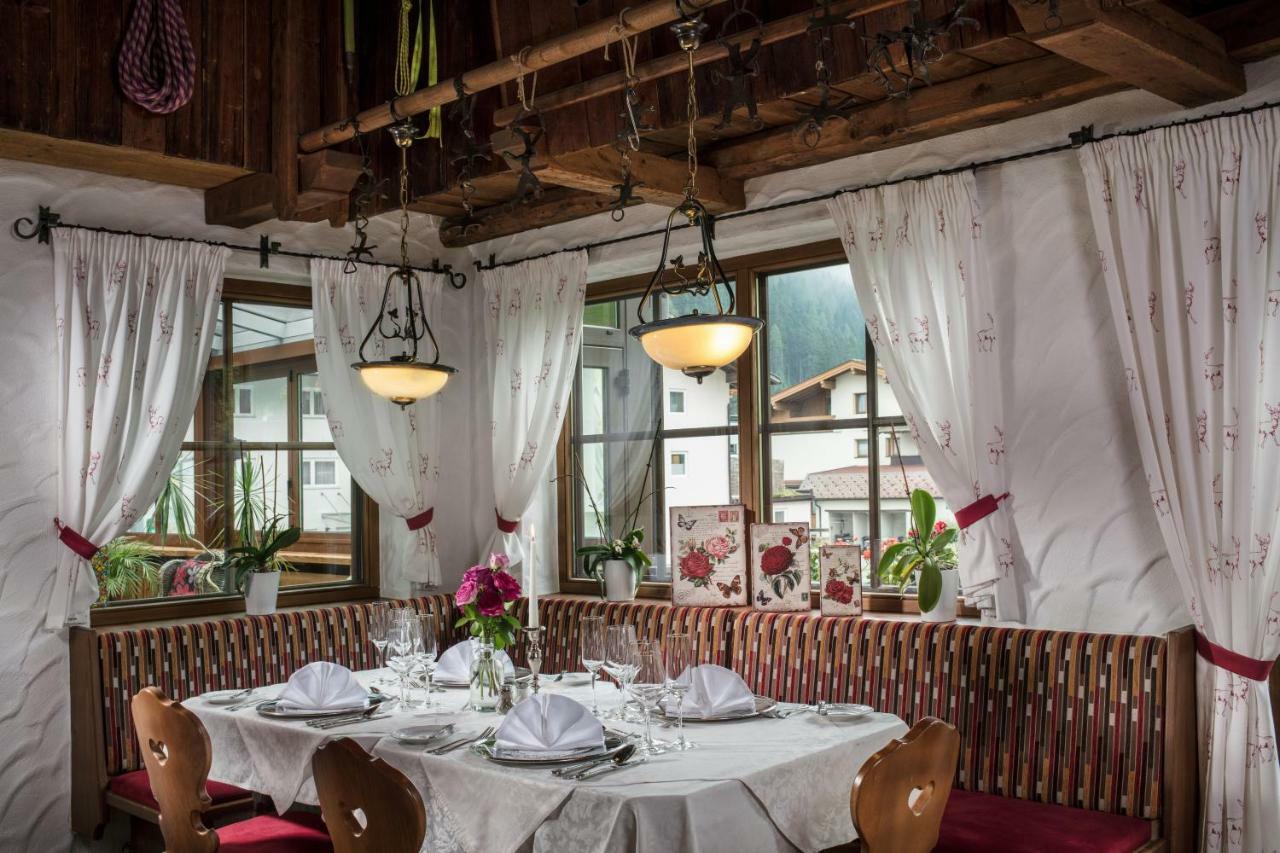 טוקס Hotel Hoehlenstein מראה חיצוני תמונה